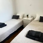 Apartment In Tacen With 2 Parking Lots